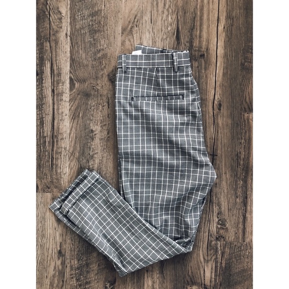 Banana Republic Linen Plaid Cropped Pants - Picture 4 of 5